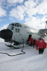 LC-130 (Skiing Hercules)